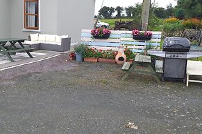 Murphy's Irish Farmhouse Near Ballybunion