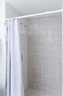 Modern apt. Close Cintermex, 2BD, 2 BTH, by Mty. Living T403