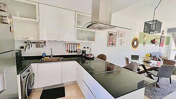 Apartamento Trendy, Airport Transfer