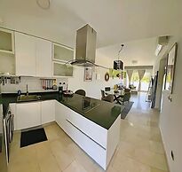 Apartamento Trendy, Airport Transfer