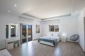 Villa Sienna, Fabulous 6bdr Protaras Villa