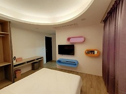 Hands B&B