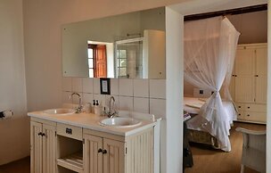 De Hoop Suites
