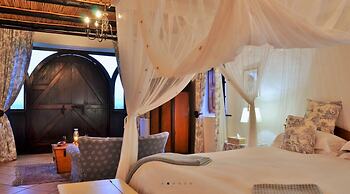 De Hoop Suites
