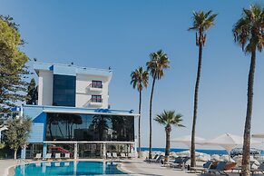Arkin Palm Beach Hotel
