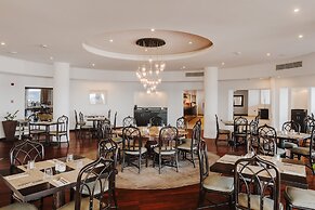 Arkin Palm Beach Hotel