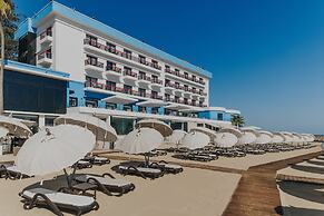 Arkin Palm Beach Hotel