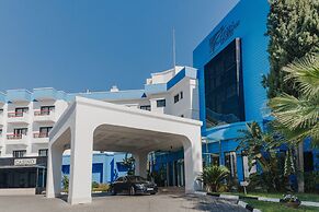 Arkin Palm Beach Hotel