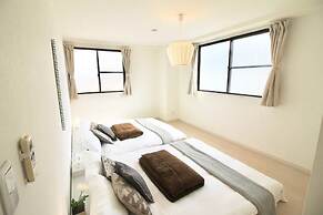 LUXES Hijiyama