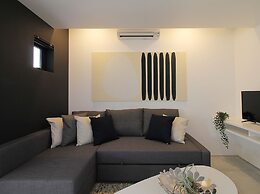 bHotel