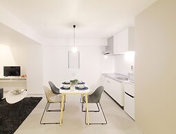 bHotel