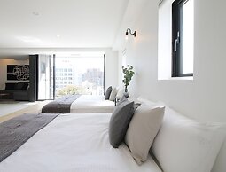 bHotel