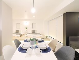 bHotel