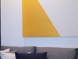 bHotel