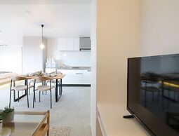 bHotel