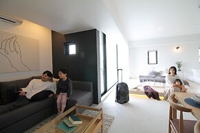 bHotel