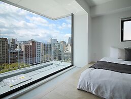 bHotel