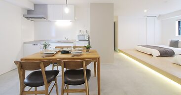 bHotel