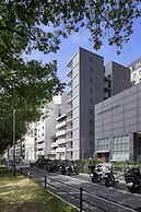 bHotel