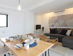 bHotel