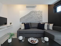 bHotel