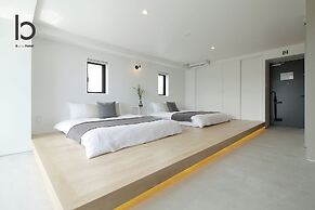 bHotel