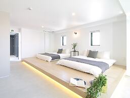 bHotel
