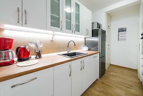 Blue Harmony Sea View Apartment