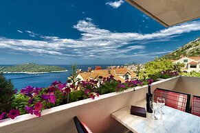 Blue Harmony Sea View Apartment