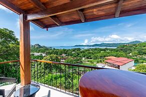 Ocean-View 2-BD Condo with Pool