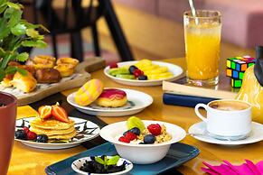 Moxy Lisbon City
