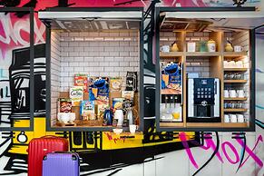 Moxy Lisbon City