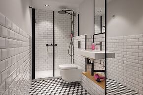Moxy Lisbon City