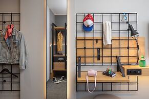 Moxy Lisbon City