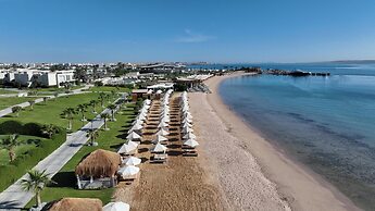 Rixos Premium Magawish Suites and Villas