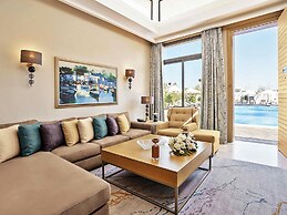 Rixos Premium Magawish Suites and Villas