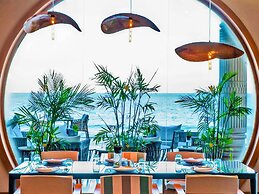 Rixos Premium Magawish Suites and Villas
