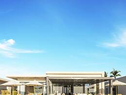 Rixos Premium Magawish Suites and Villas