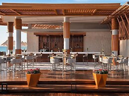 Rixos Premium Magawish Suites and Villas