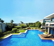 Rixos Premium Magawish Suites and Villas