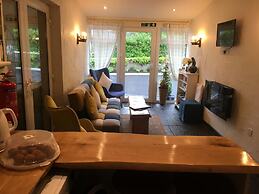Hazelbrook Self Catering - Maximum 6 Persons