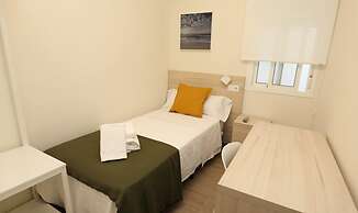 Hostal Palmones