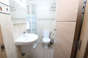 Hostal Palmones