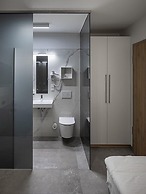 Home & Work Apartments