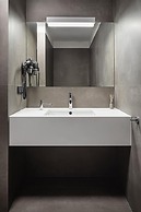 Home & Work Apartments