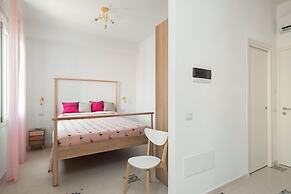 Altré Guest House