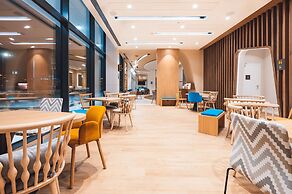 Hampton by Hilton Warsaw Reduta