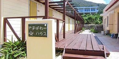 Asobi Base Yamabare House Ishigakijima