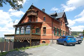 Berggasthaus und Pension Schöne Aussicht