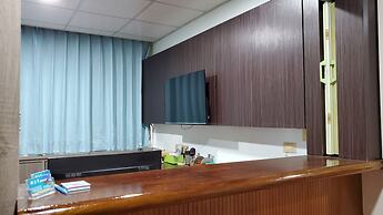 Corner Love Hotel